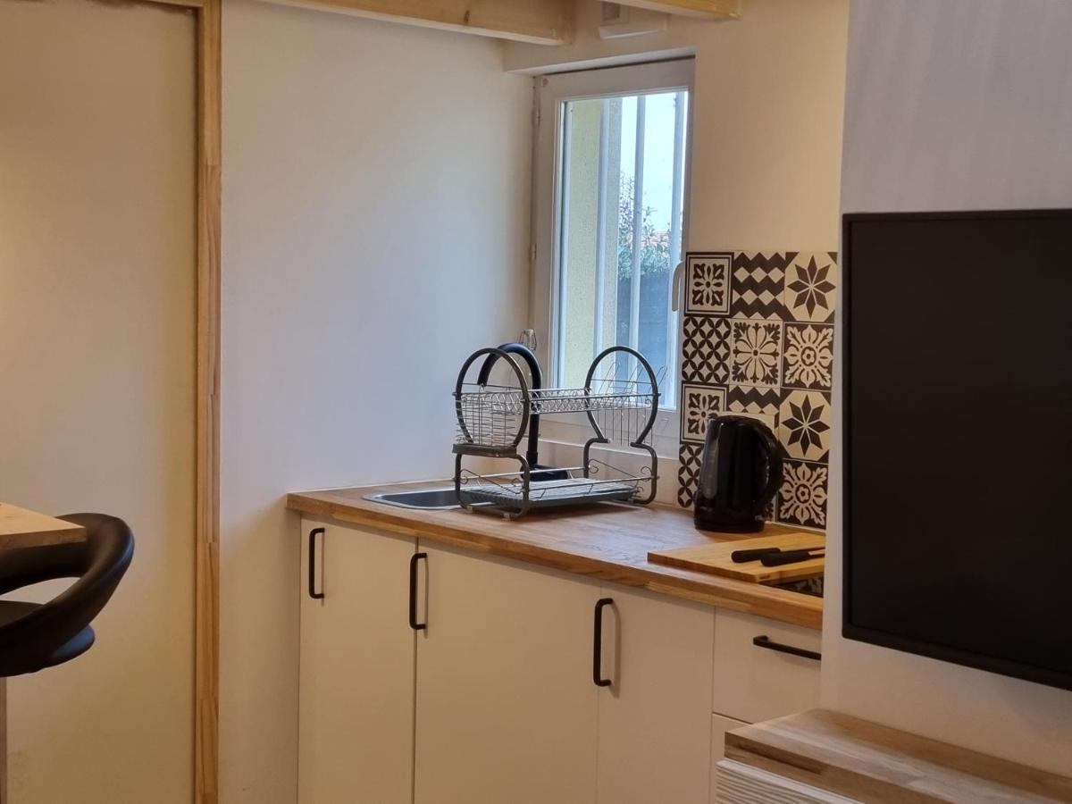 Le P'Tit Yonnais Apartment La Roche-sur-Yon Bagian luar foto